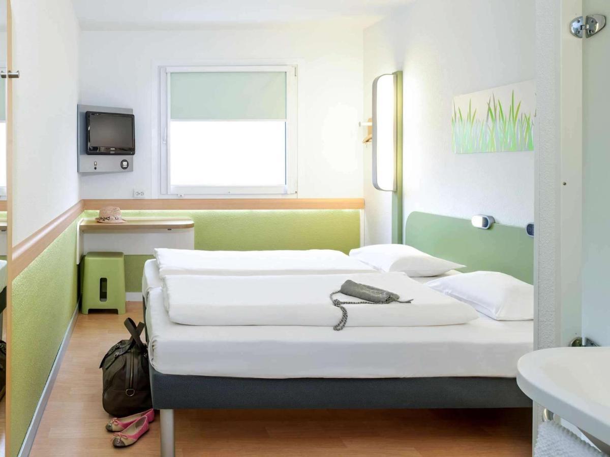 Ibis Budget Augsburg แกร์สโทเฟิน ภายนอก รูปภาพ